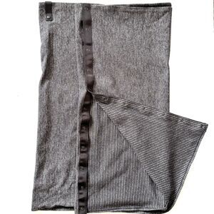 Lululemon Versatile Vinyasa Scarf In Mini Check Pique Black Pique Nursing Cover*
